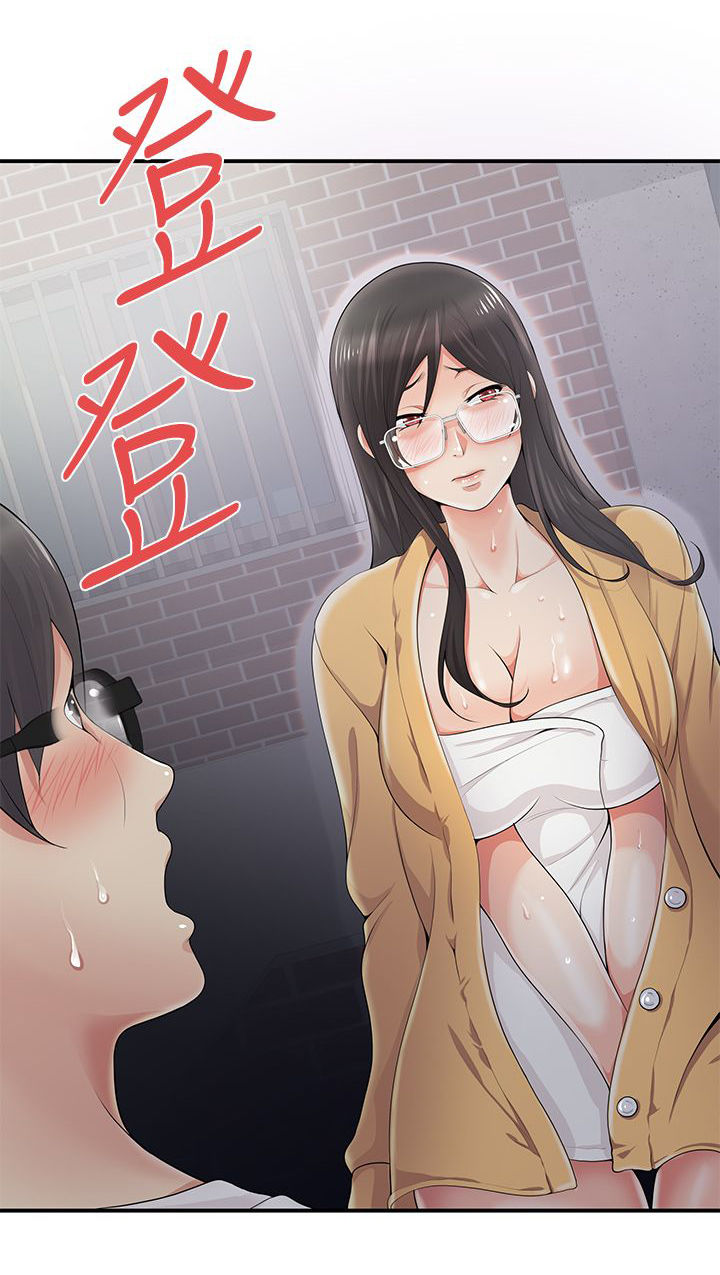 《专属摄影师》漫画最新章节第10章：敲门免费下拉式在线观看章节第【1】张图片